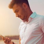 متن آهنگ عرفان مغرور حواست نیست