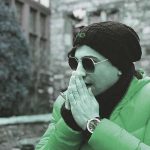 دانلود آهنگ تک لحظه هام محسن ابراهیم زاده توی تک